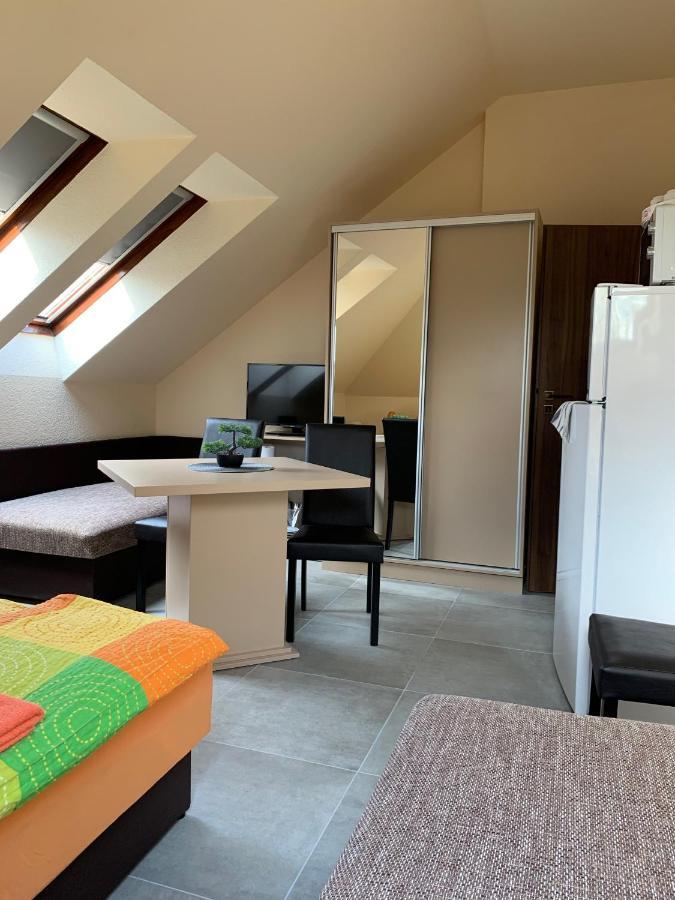 Balaton Kinizsi Apartman Siófok Exterior foto