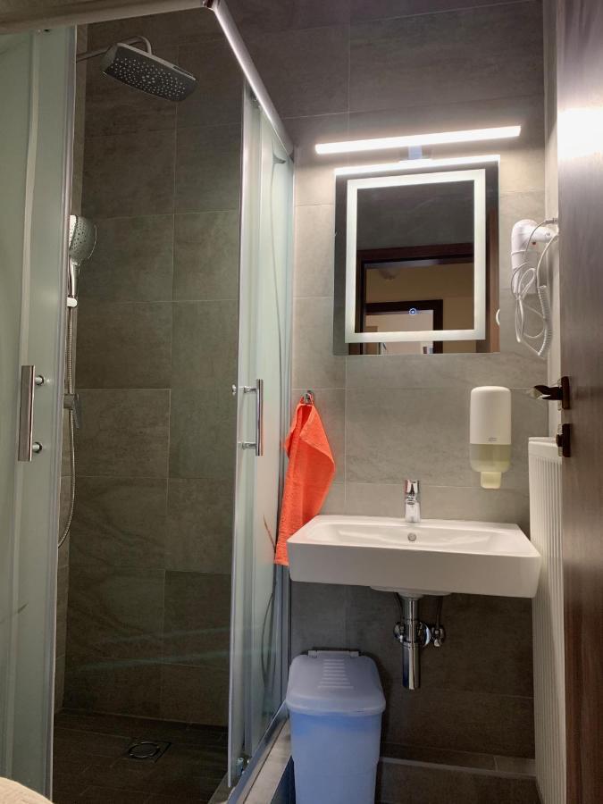Balaton Kinizsi Apartman Siófok Exterior foto